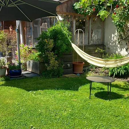 D'hotes Bord De Loire Frühstückspension