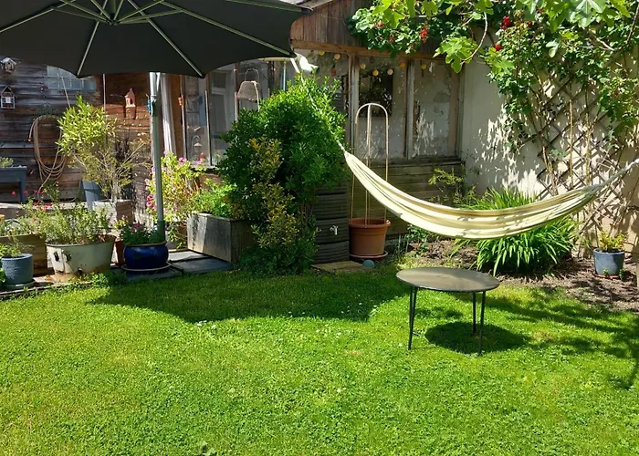 D'hotes Bord De Loire Bed & Breakfast